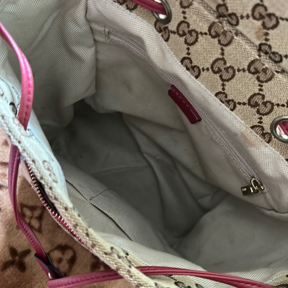 Gucci Gg Canvas Backpack , Used, but great Condition - Picture 6 of 6